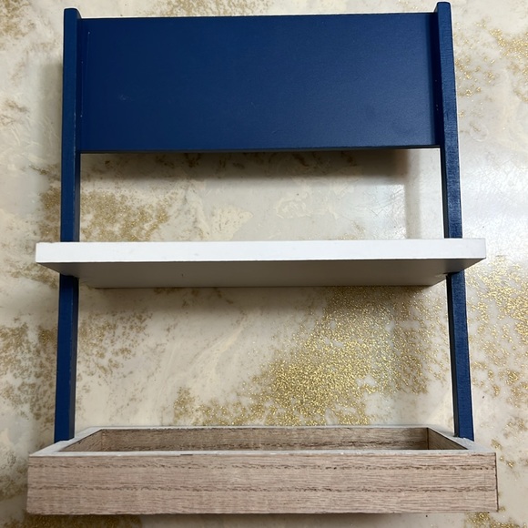 Target bullseye tiered tray - Picture 5 of 8